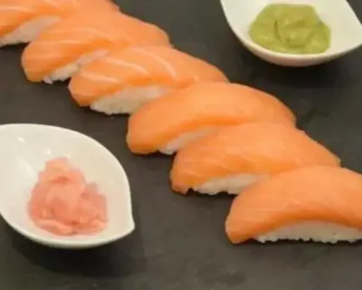 M14 - sushis saumon-10 Pieces